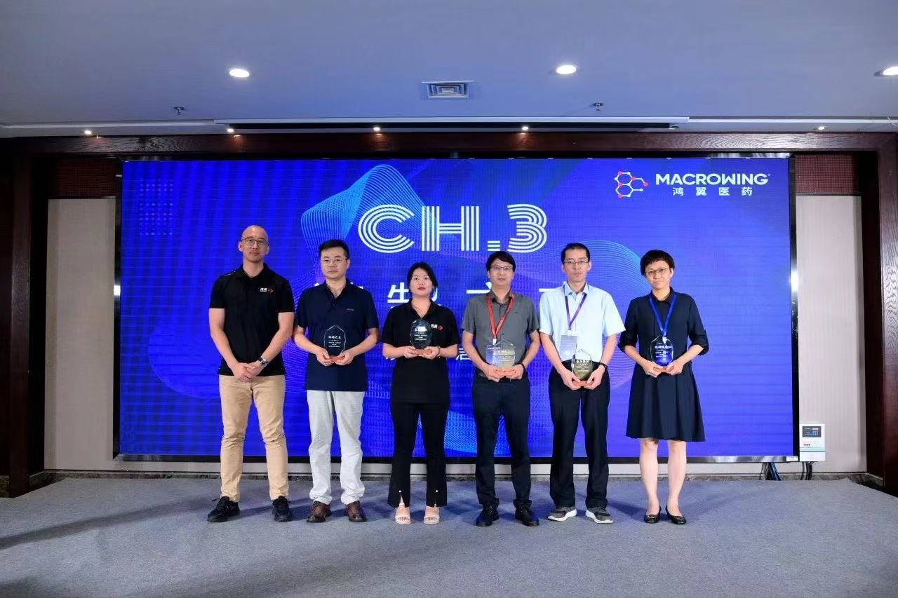 1692351393120704.jpg 1bfe15cb92a3a6a34ec1d2977ef55d3.jpg